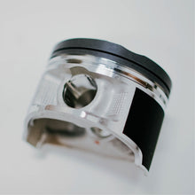 Load image into Gallery viewer, YCP JDM P30 Pistons with Rings for Honda B-Series